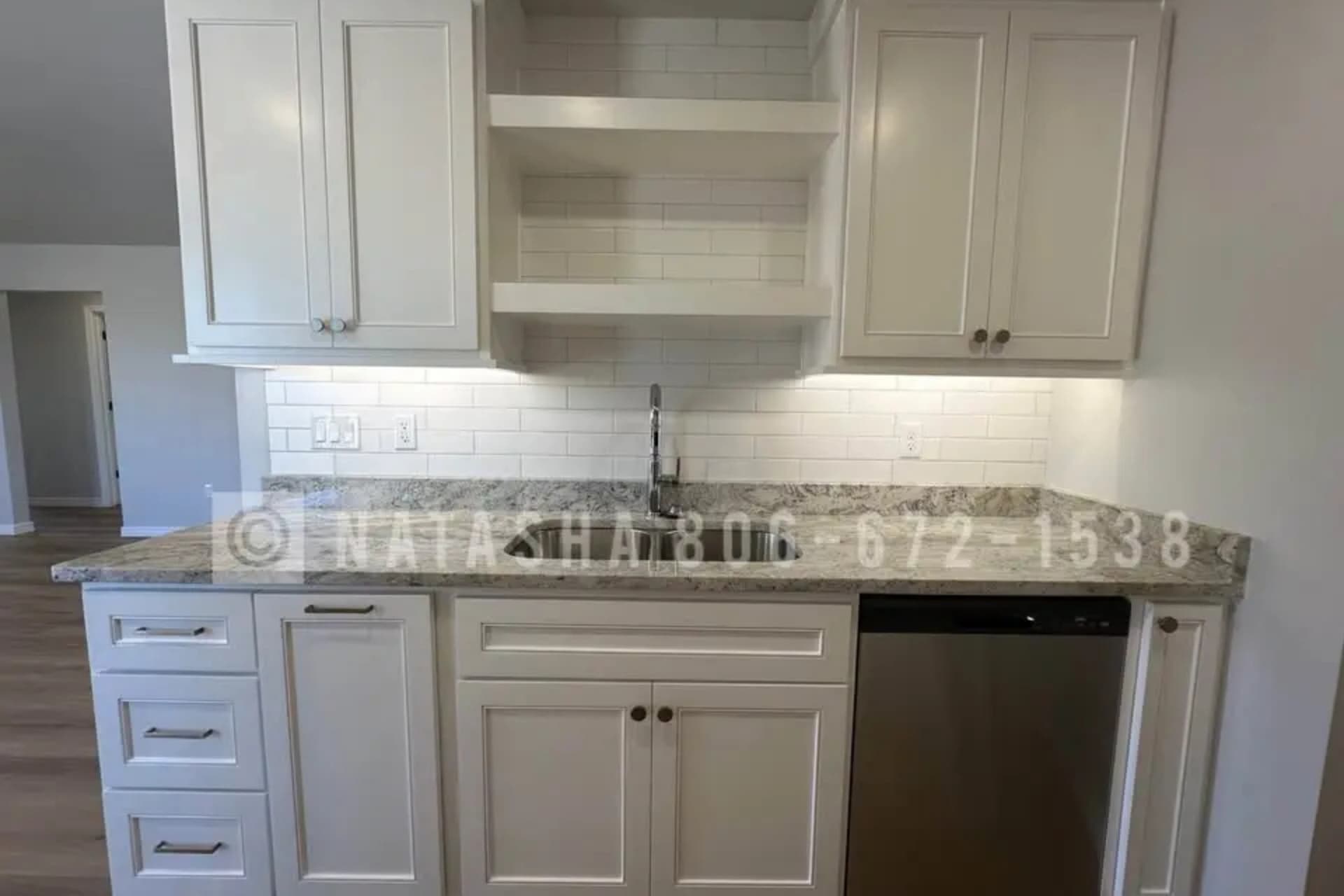 8228 Bluebonnet Dr_4.jpg